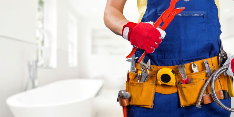 Como Evitar Golpes na Contratação de Encanador em Santa Maria